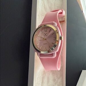 Chic Pink Women's Watch with Gold Accents NWOT